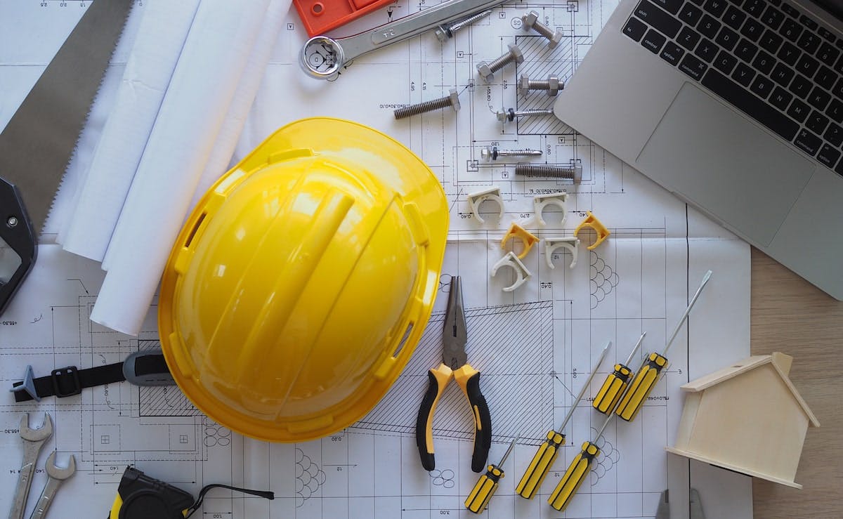 66fdc951dbd68e4b404abb48 Home20builder20hard20hatmin