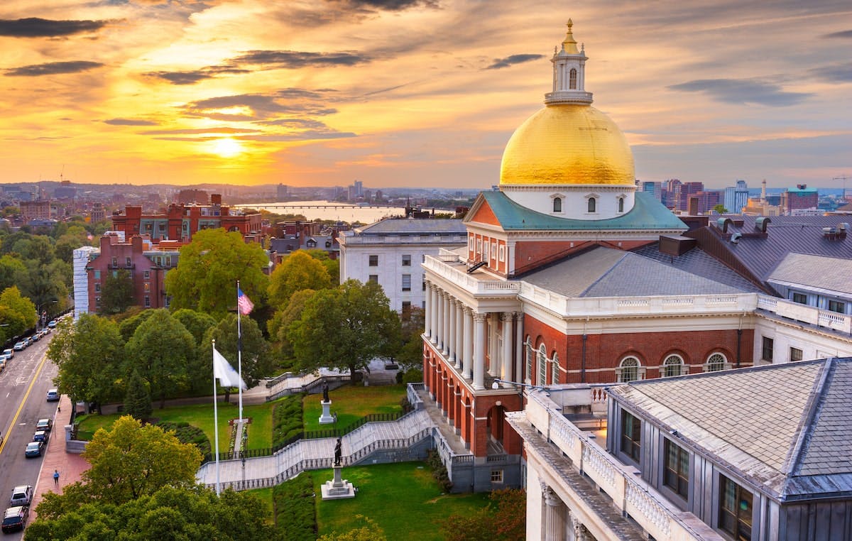 66fdc957e1fd4af531e20417 Massachusettesmin