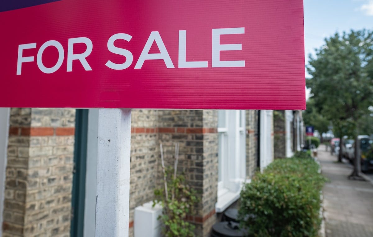 66fdc95ee1fd4aaafae2042c House20for20sale20signmin203