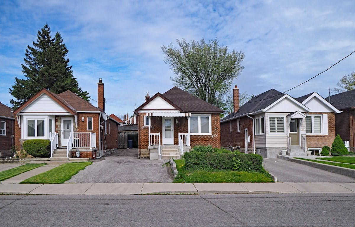 66fdc96f3cabd9909da6ae96 Small20bungalow20housesmin