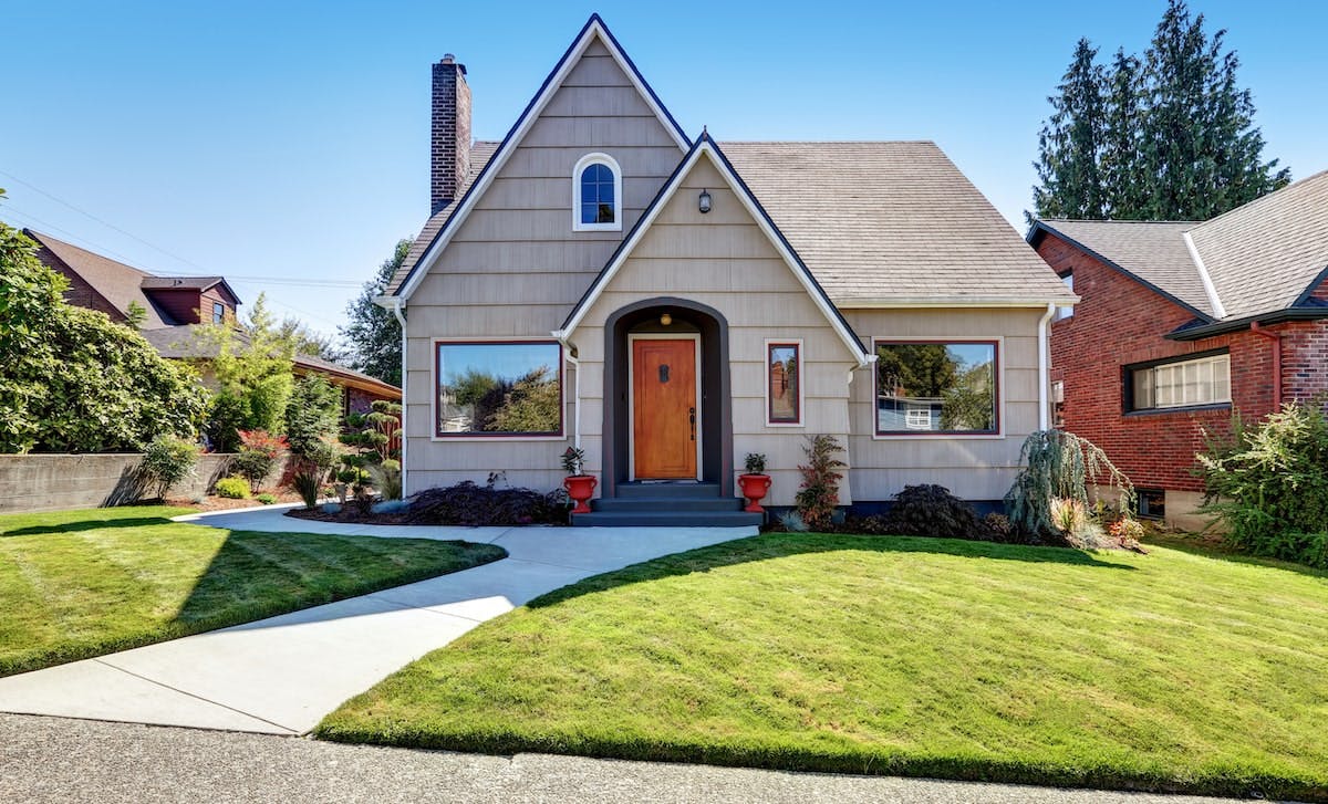 66fdc973de5fd17334549f16 Small20housemin201