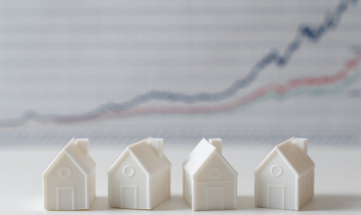 66fdc97736c97e190d8b74c4 Houses20risingmin