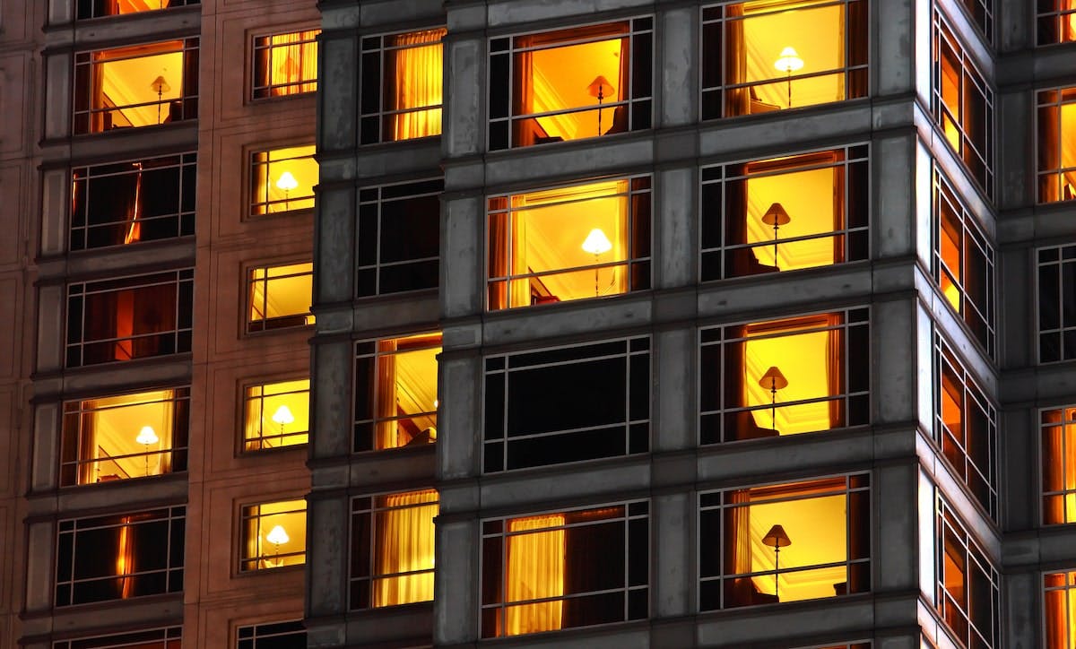 66fdc9a33cabd96b55a6aef9 Apartment20householdsmin