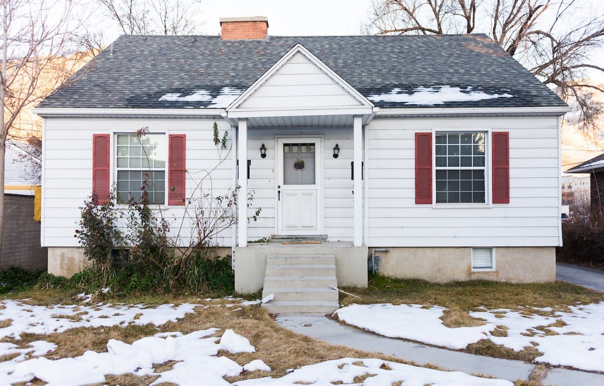 66fdc9f7e1fd4a72f1e20516 Old20housemin