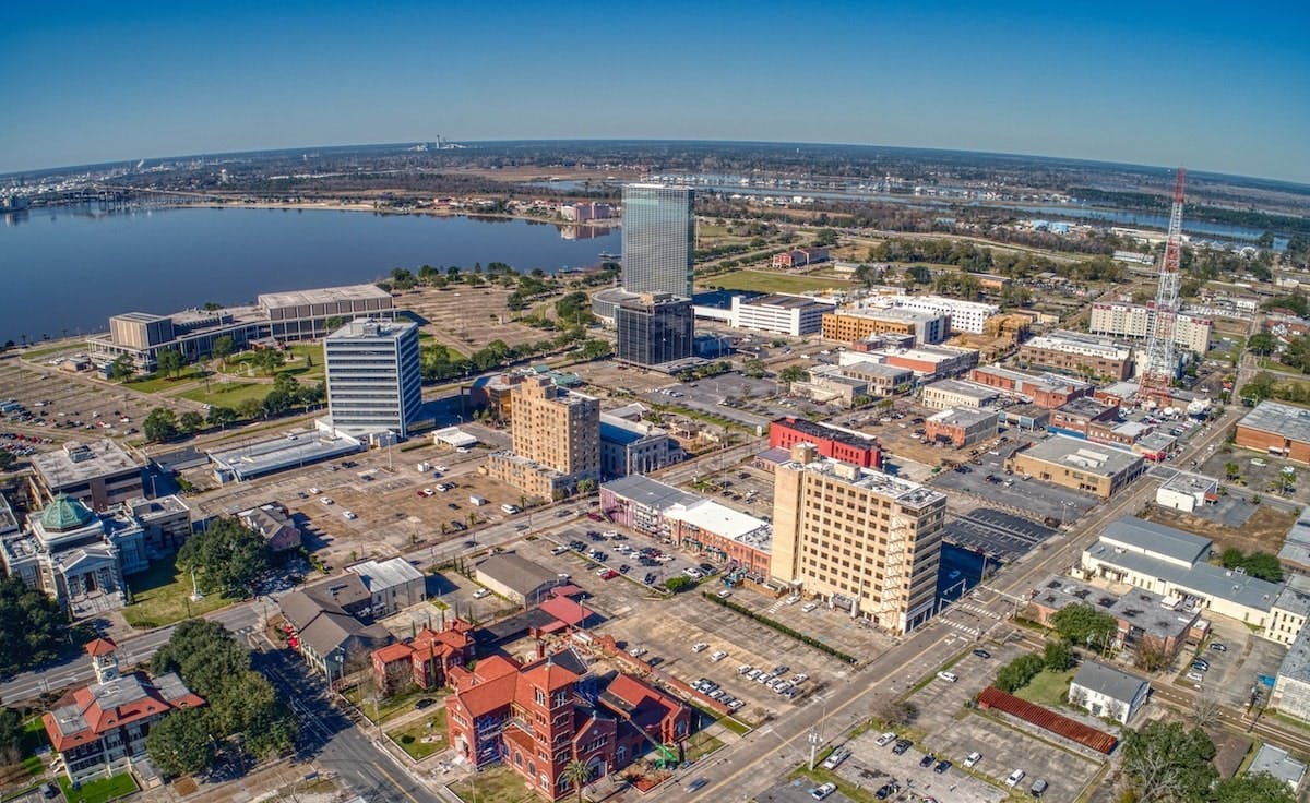 66fdca07de5fd1d50454a001 Lake20charlesmin