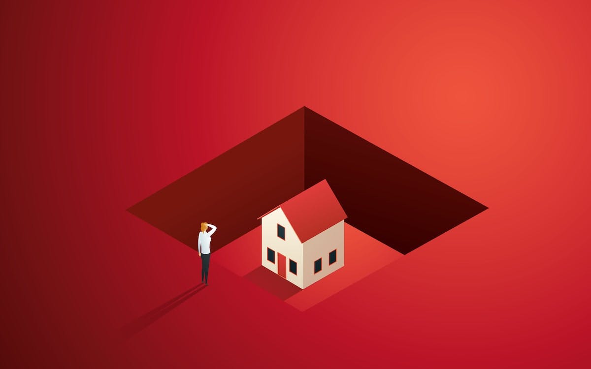 66fdca0ade5fd15bd354a005 House20bottom20outmin