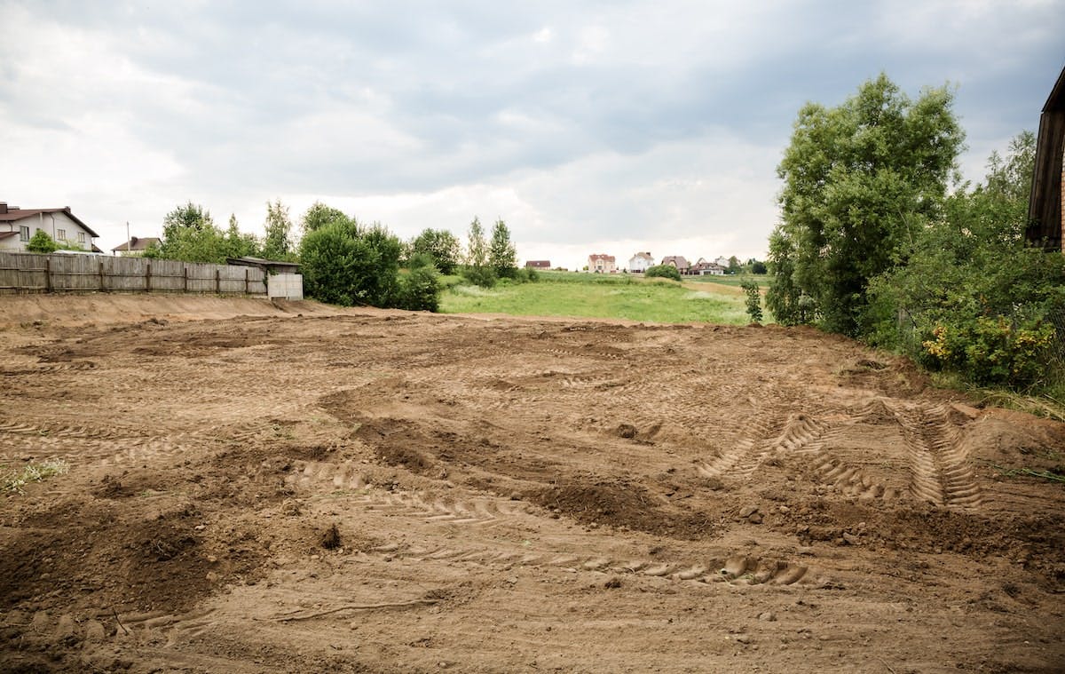 66fdca15dbd68e5b894abc8b Land20plotmin