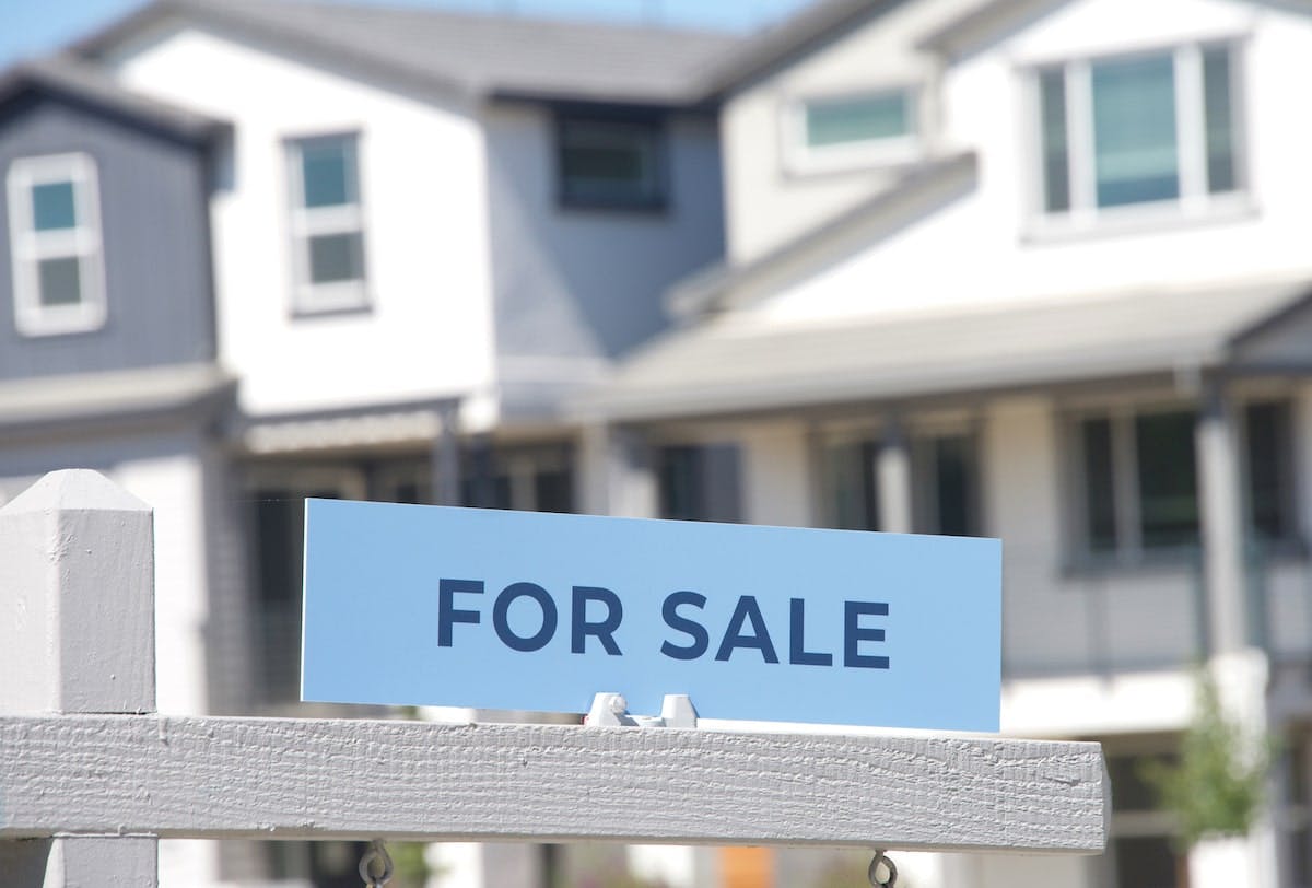 66fdca1e36c97e56b28b75f9 For20sale20signmin