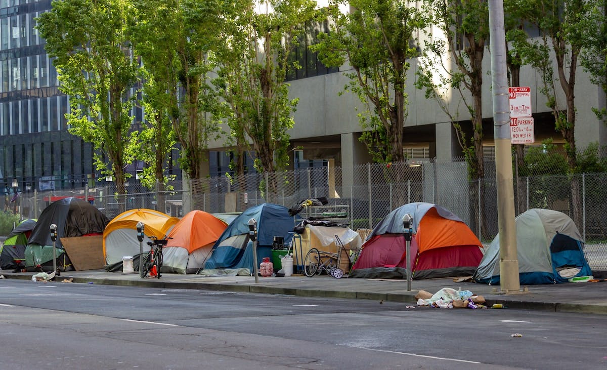 66fdca2201d3bf7e4faf8e67 Homeless20on20streetmin