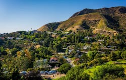 66fdca24dbd68e2c014abcaa Hollywood20hills20housesmin 66fdca24dbd68e2c014abcaa Hollywood20hills20housesmin