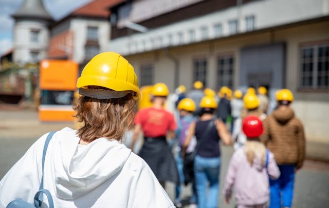 Summer Construction Camp Introduces Girls to the Skilled Trades
