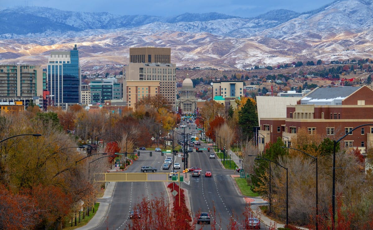 66fdca6fde5fd18a4354a0ca Boisemin206