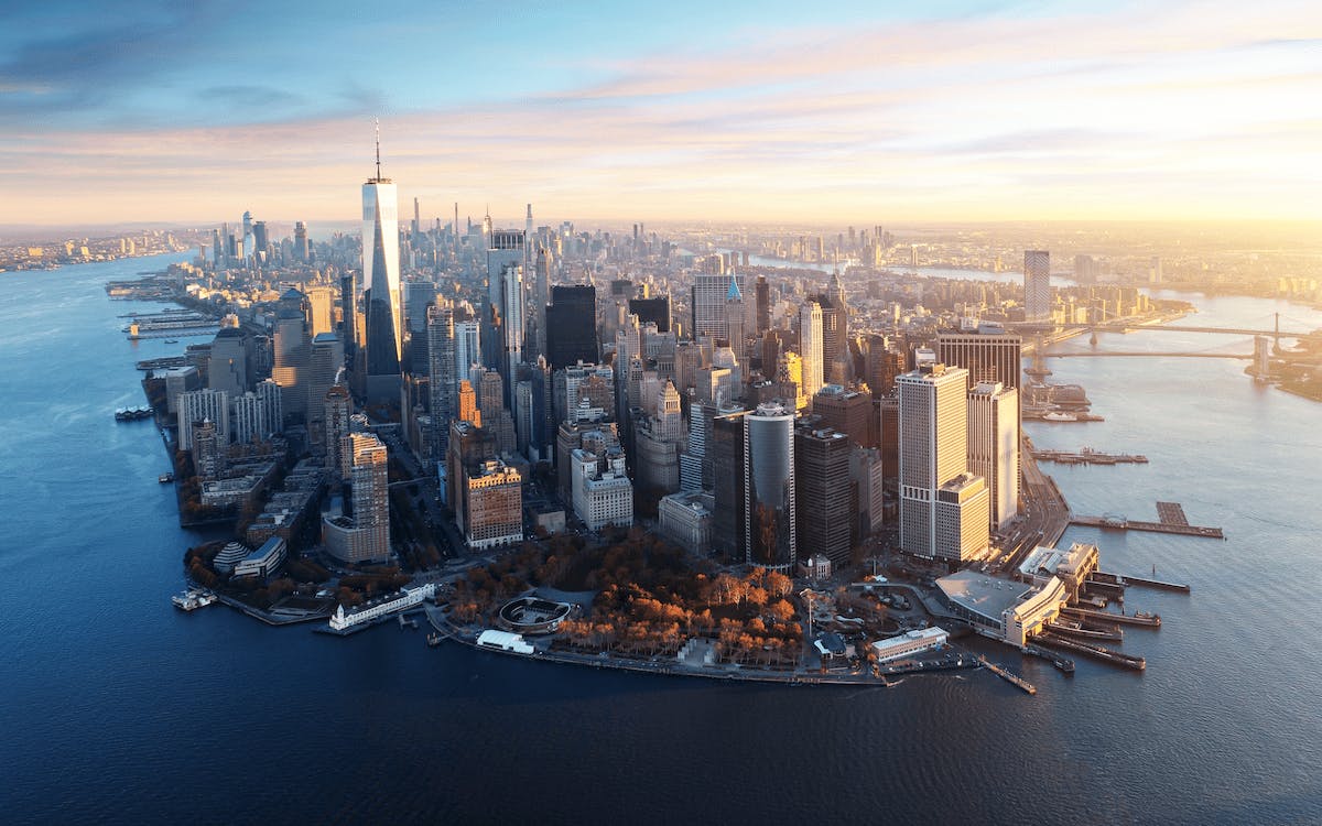 66fdca99a897b513b1b21408 Manhattansunrisewaterfrontmin