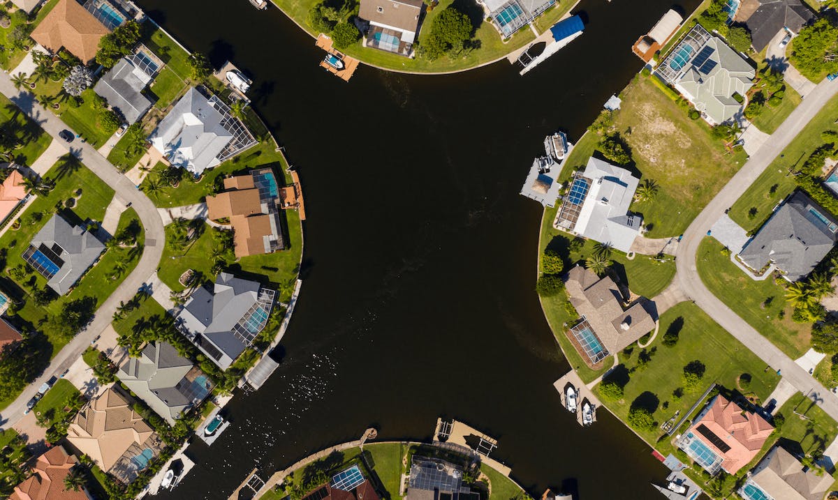 66fdcab2a5dba09321463b4f Capecoralfloridahomesonwatermin