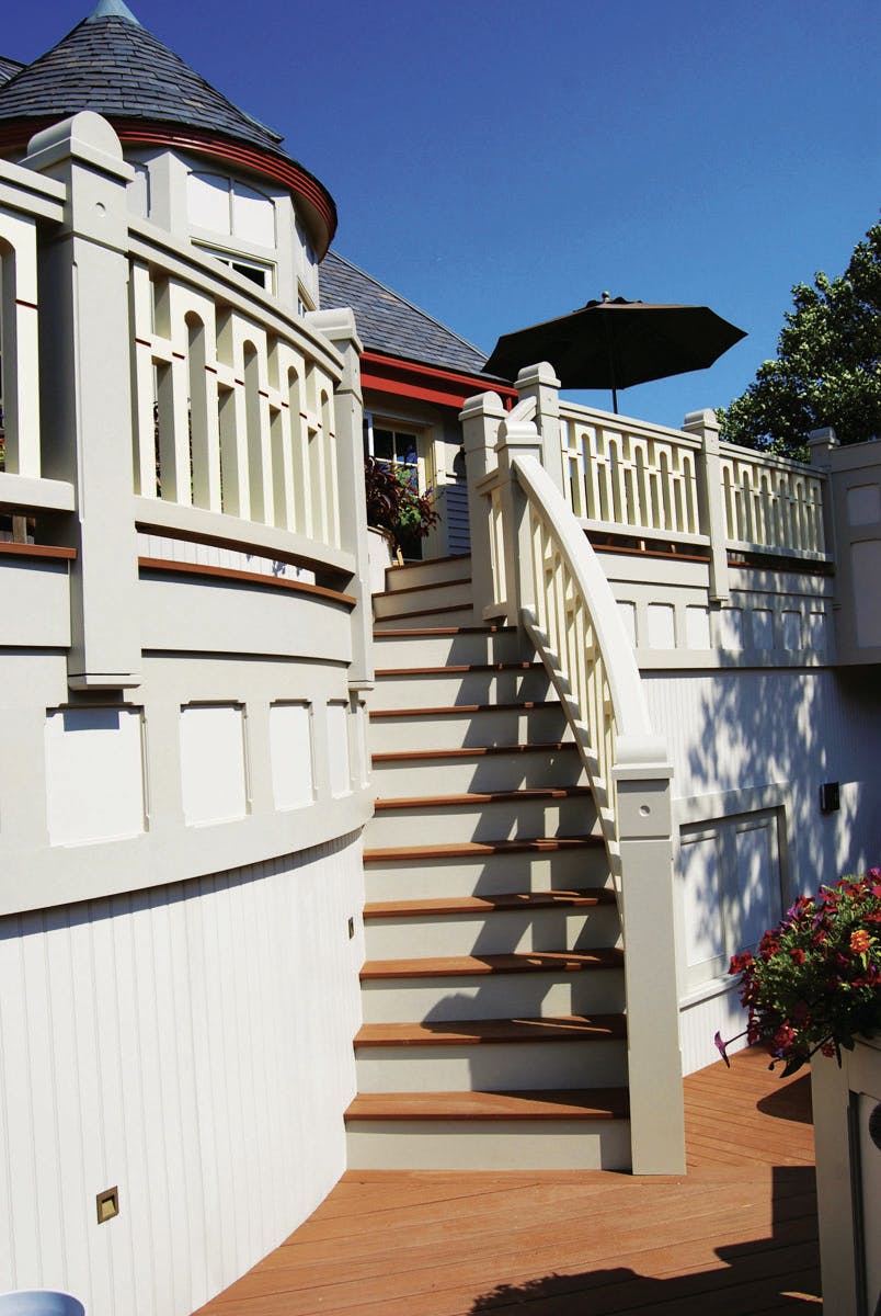 66fdcb1a3cabd934eca6b2f9 Ol Walpole20cellular20pvc20railing
