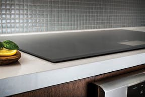 66fdcb30e1fd4a3c87e208b8 Thermador20trimless20freedom20induction20cooktop20