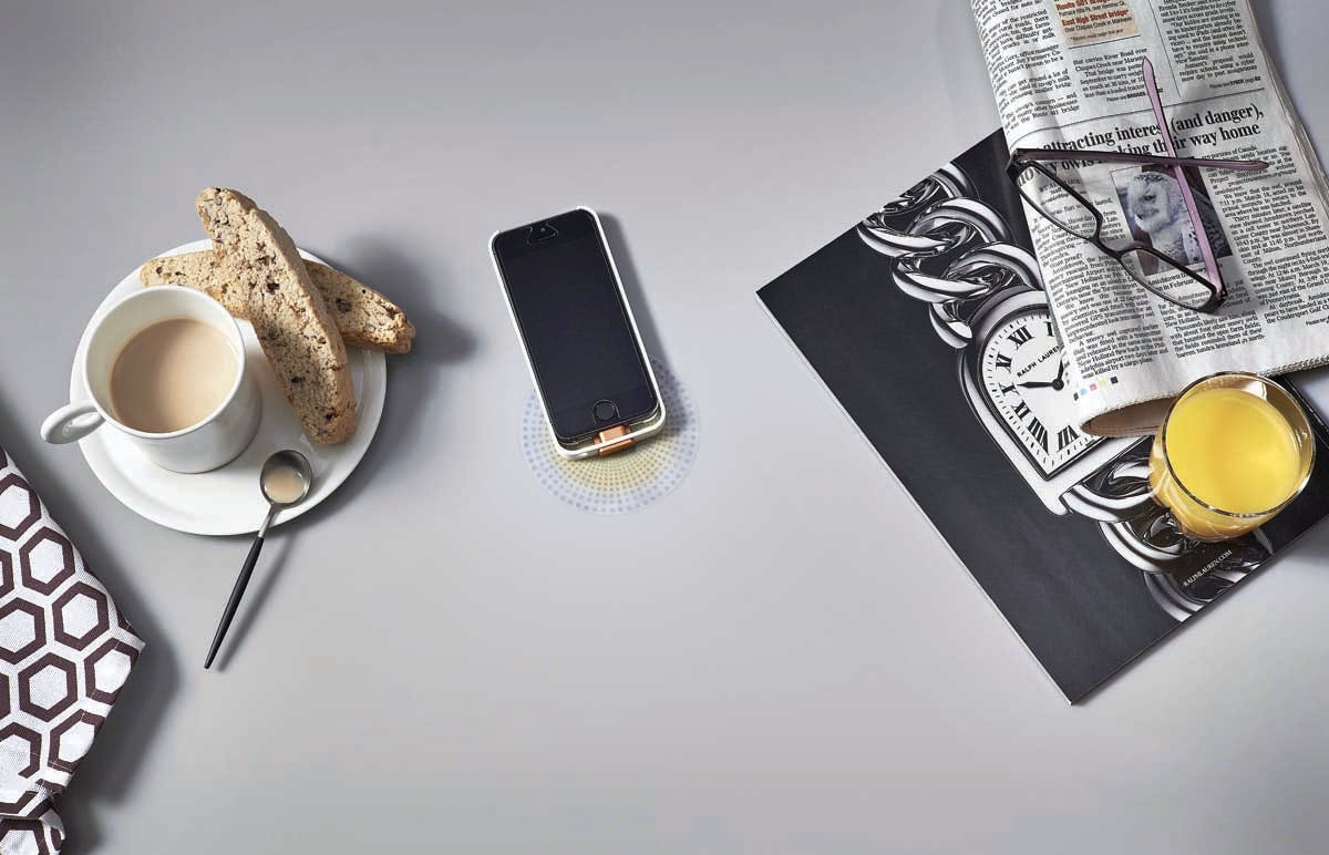 66fdcb58dbd68e5fc94ac03f 10ad Dupont20corian20charging20surface 0