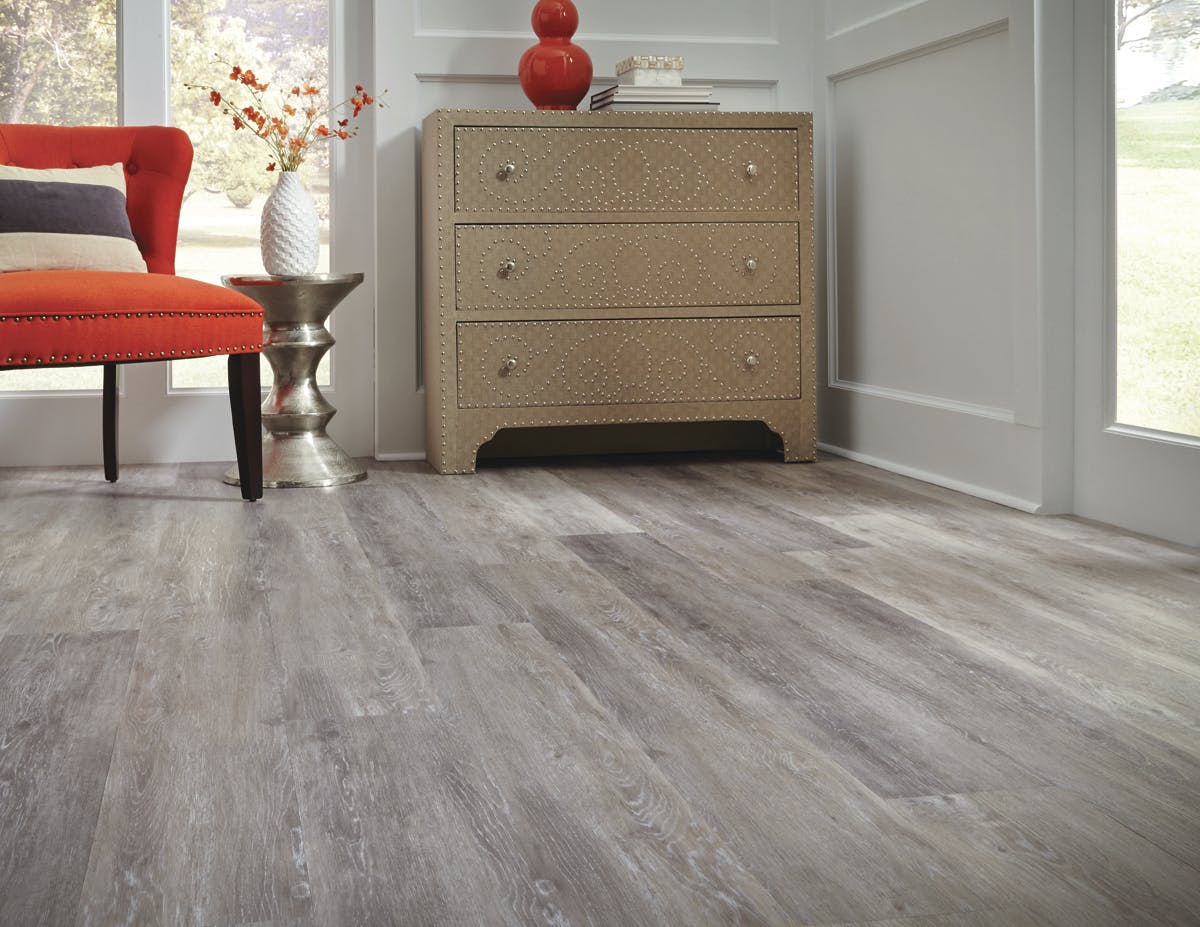 66fdcb72dbd68ec0bc4ac075 10205lvt Narragansett Vign5