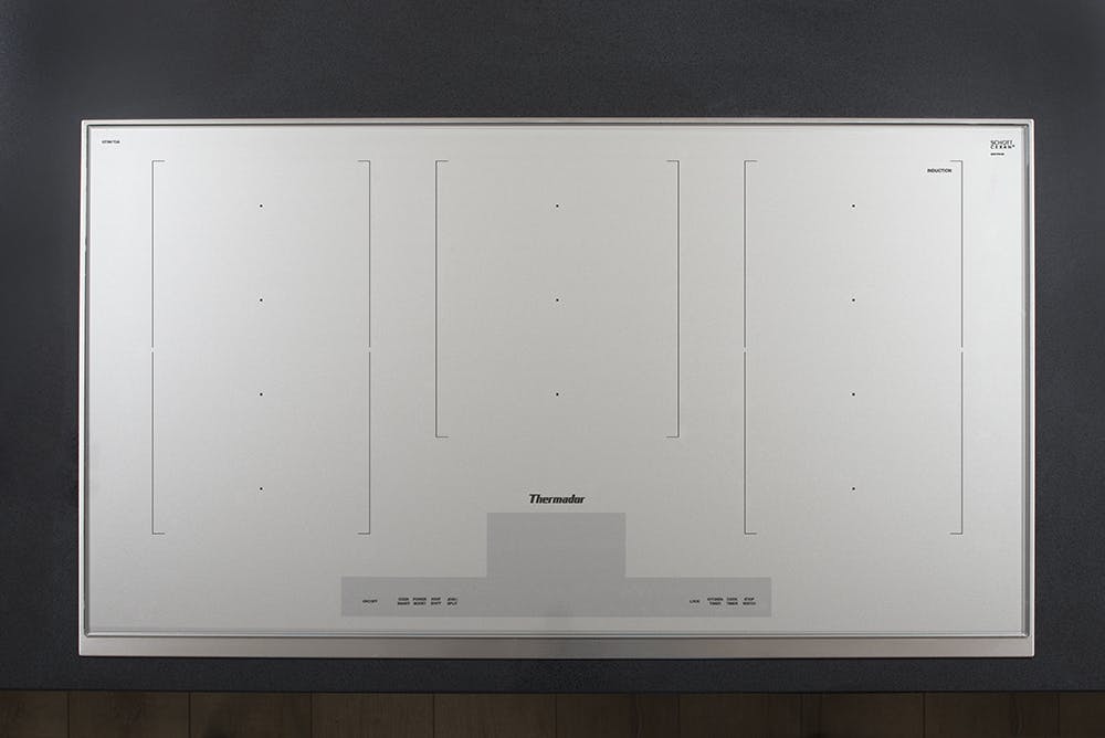 66fdcb8ea897b5b5edb21728 15120thermador20liberty20induction20cooktop