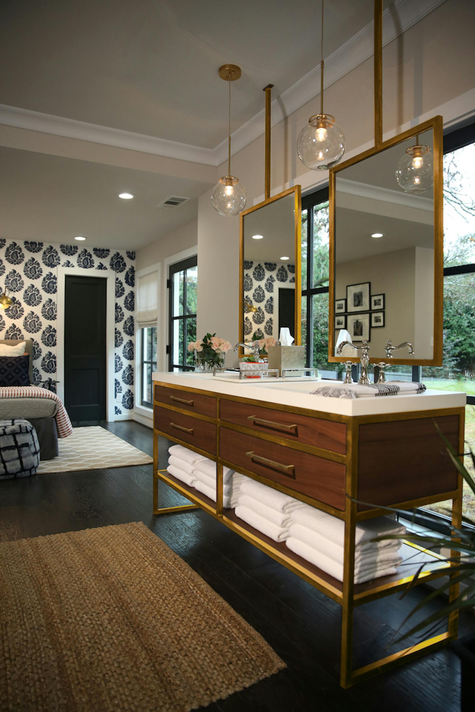 66fdcb9136c97e01af8b79bf Furnitureguild Winston English20walnutlarge