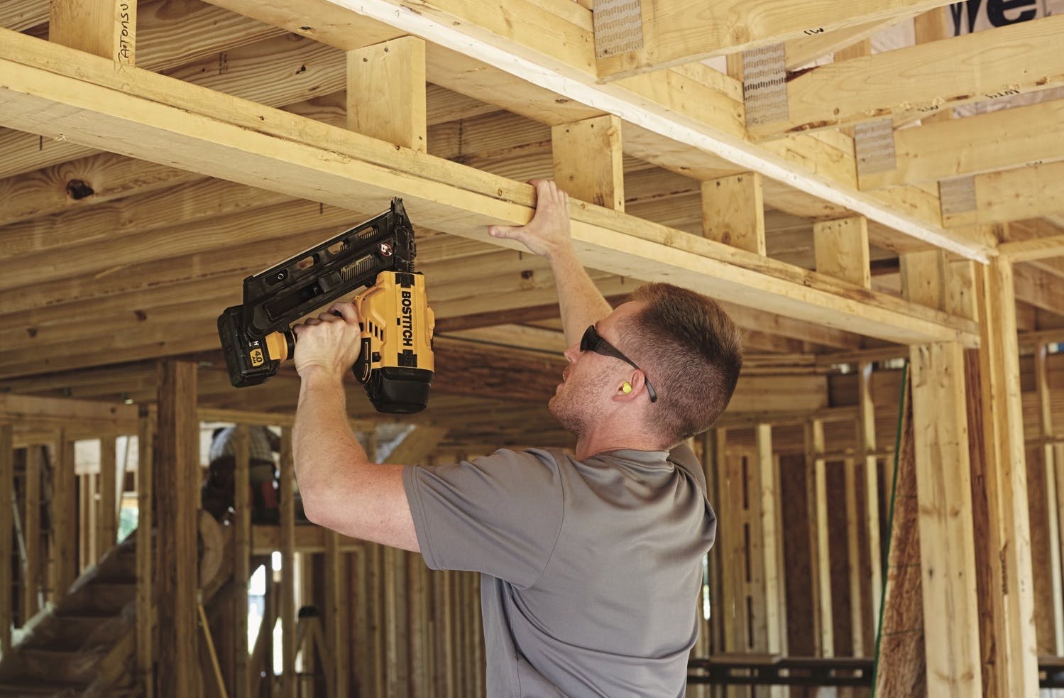 66fdcba4d4ea381a7ea5b207 Bostitch