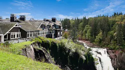 Allura Salish Lodge
