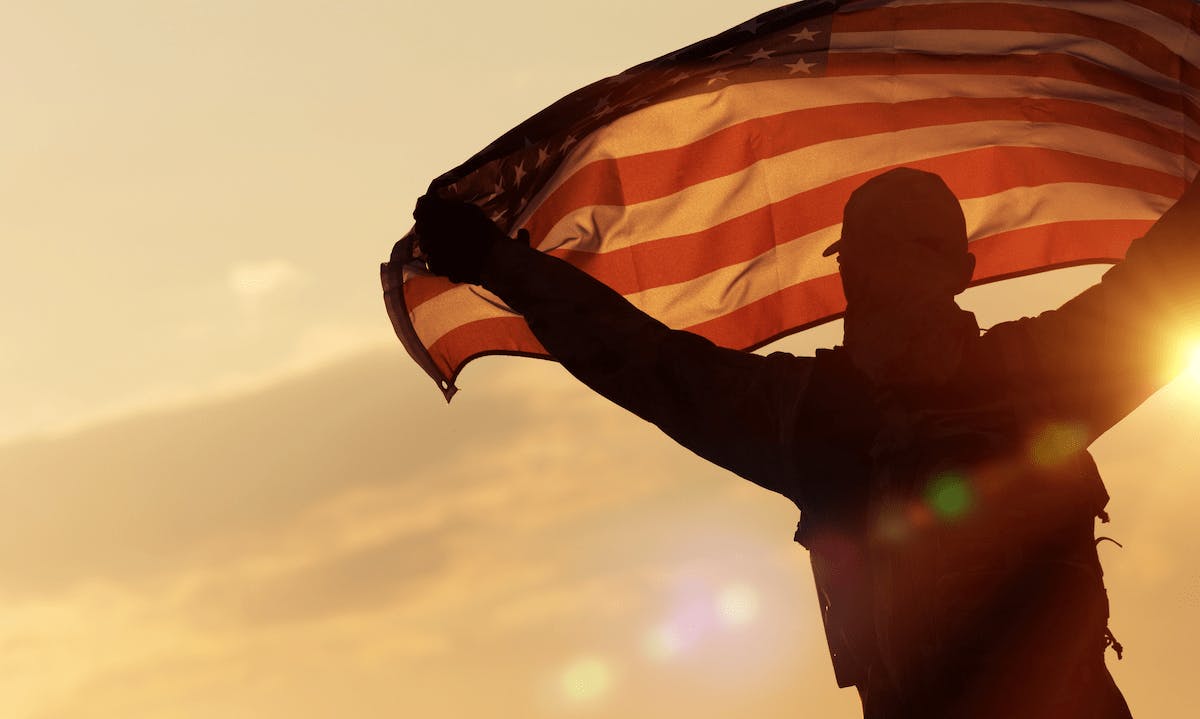 66fdccd1e63fdcb33d45a36a Usveteranflagsunsetmin 0