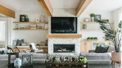 Gorgeous gathering space featuring Winterhaven Pro-Fit Alpine Ledgestone from Cultured Stone. Photo © Cultured Stone