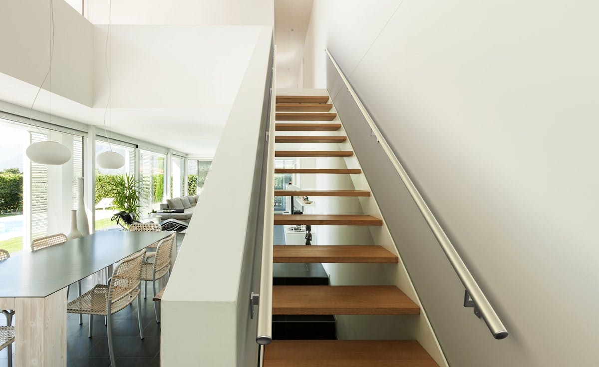 66fdcdaee63fdc311c45a47e Promenaid Stairway201min