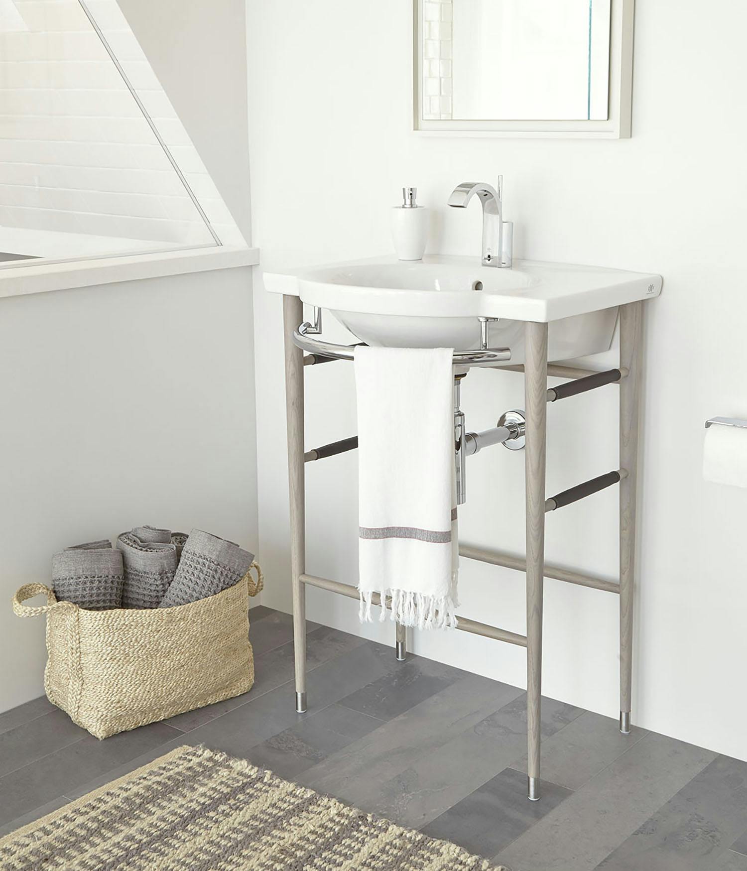 66fdce3c3cabd92f4da6b963 Dxv Lowell Suite1 Hi20res