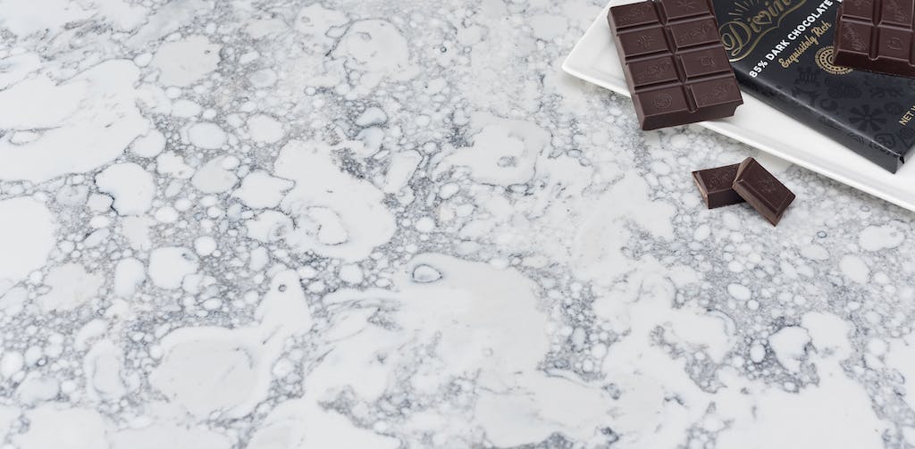 Wilsonart Nature%20 Inspired Quartz Surfacing Ascent Grey%20 Veins