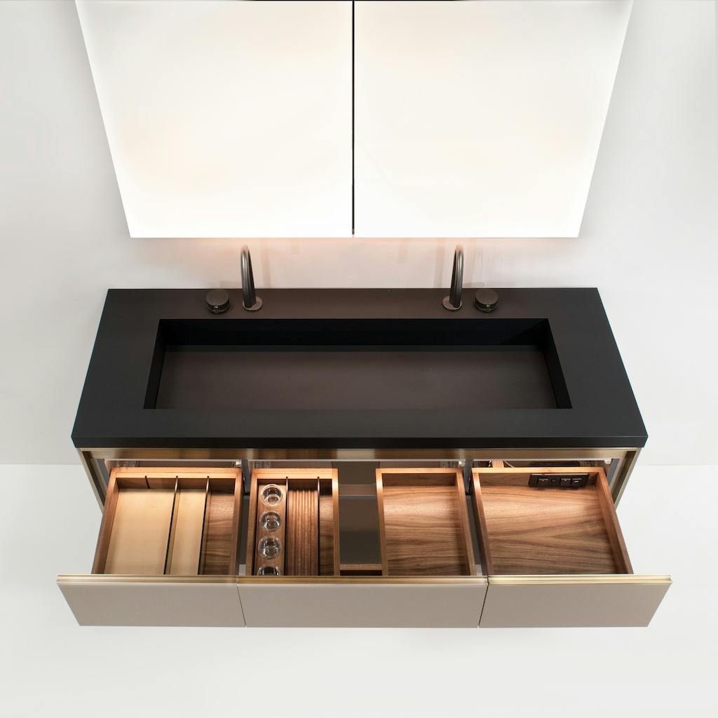 Furniture Guild Avento Lighted Interior Mirrors