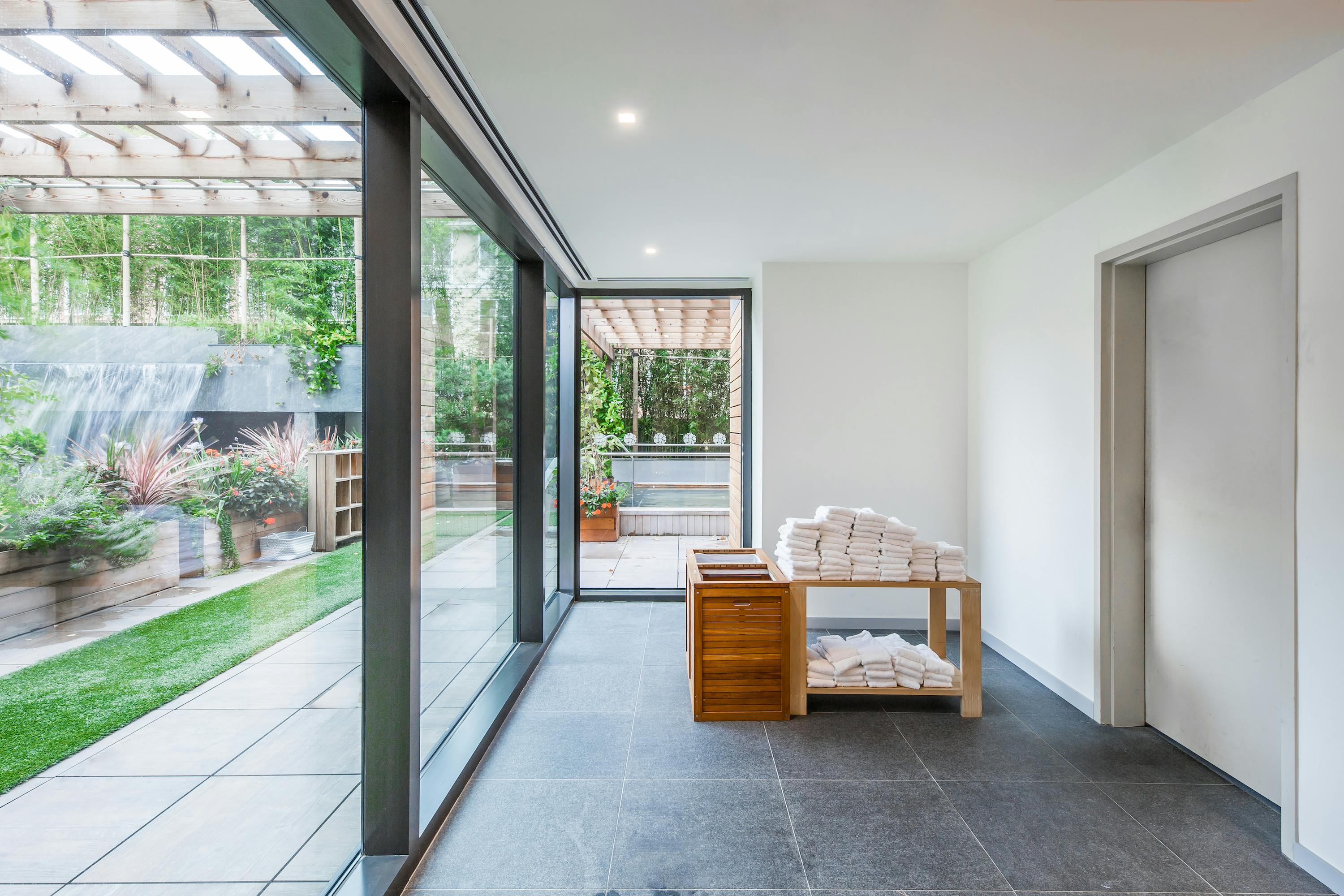 66fdcea801d3bfc3a9af9892 Wacoculuxdownlight