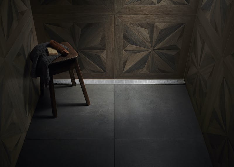 66fdcf2fa897b5167db21e12 Universal Linear Drain Beauty Shot In Shower