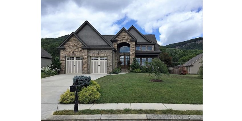 66fdcfb136c97e68708b81a3 Michaels20homes20certainteed