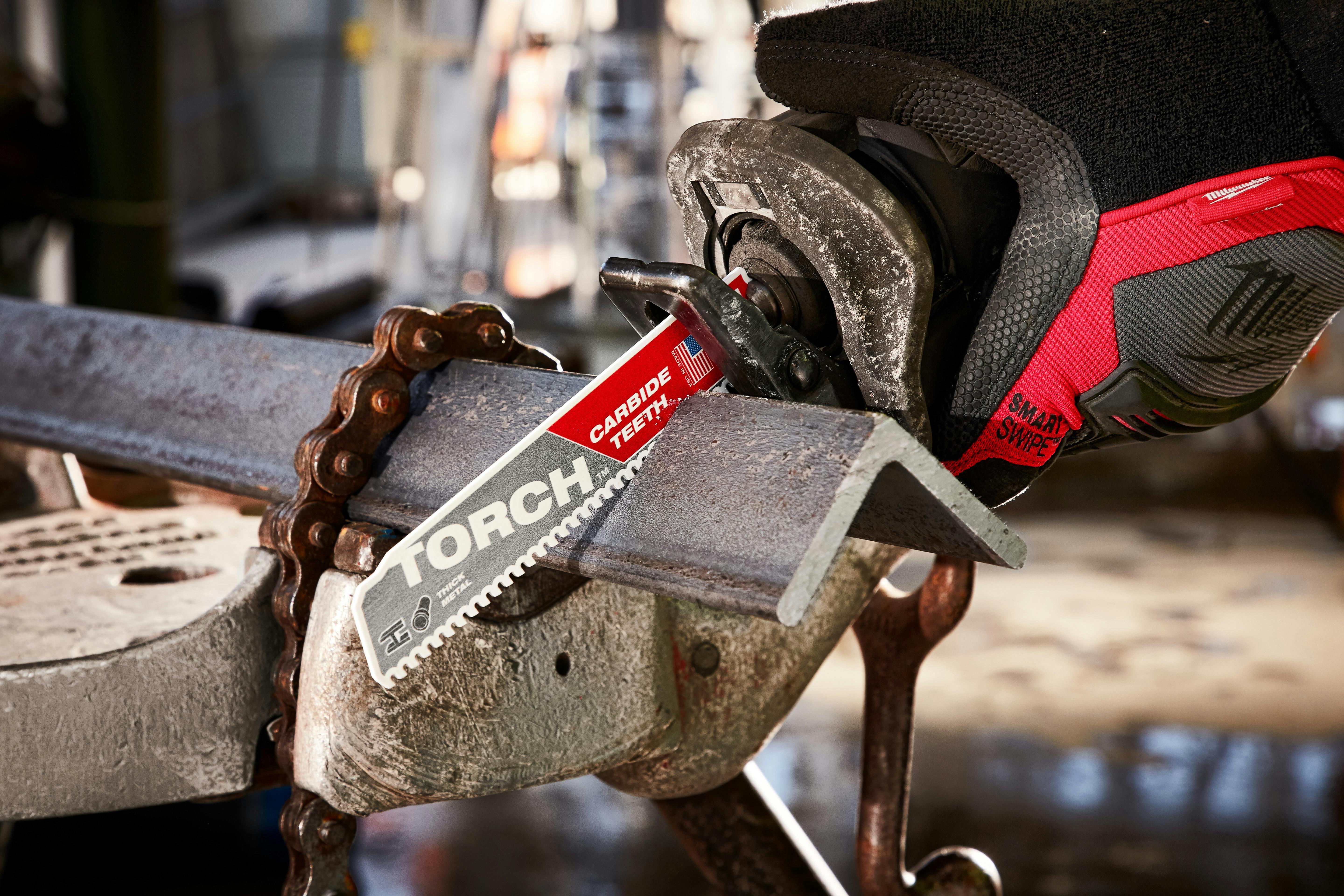 66fdcfb7e1fd4a561de210ba Milwaukeetoolcarbidethetorchrecipsaw