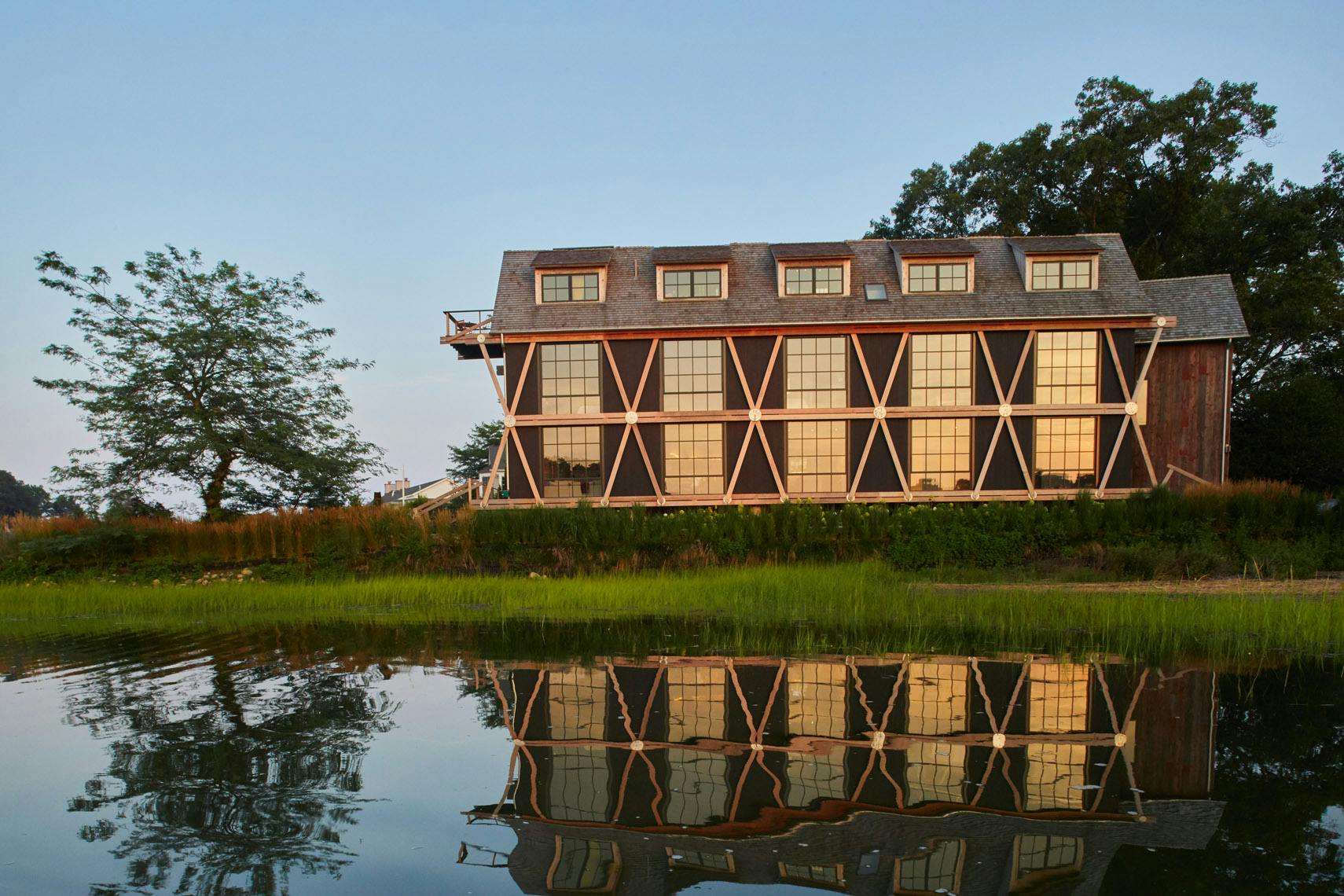 66fdcfc3dbd68e1a774ac84f Beinfieldarchitecturelacantinatrolleyhousemegmatyi