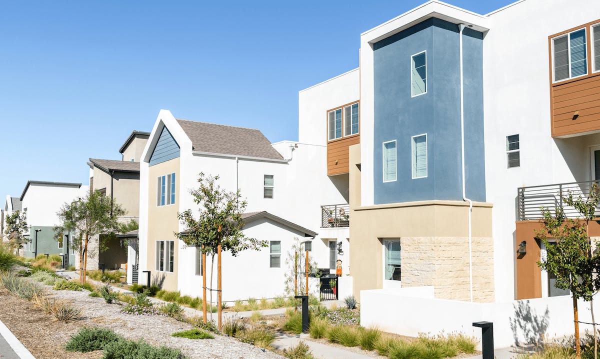 66fdd062a5dba0d757464678 Californianewhomesmiddleincomemin