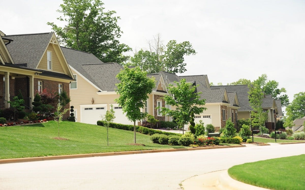 66fdd080a5dba05e094646c1 Pbsinglefamilyhomesmin201