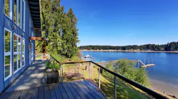 There are still housing markets that have affordable lakeside properties.