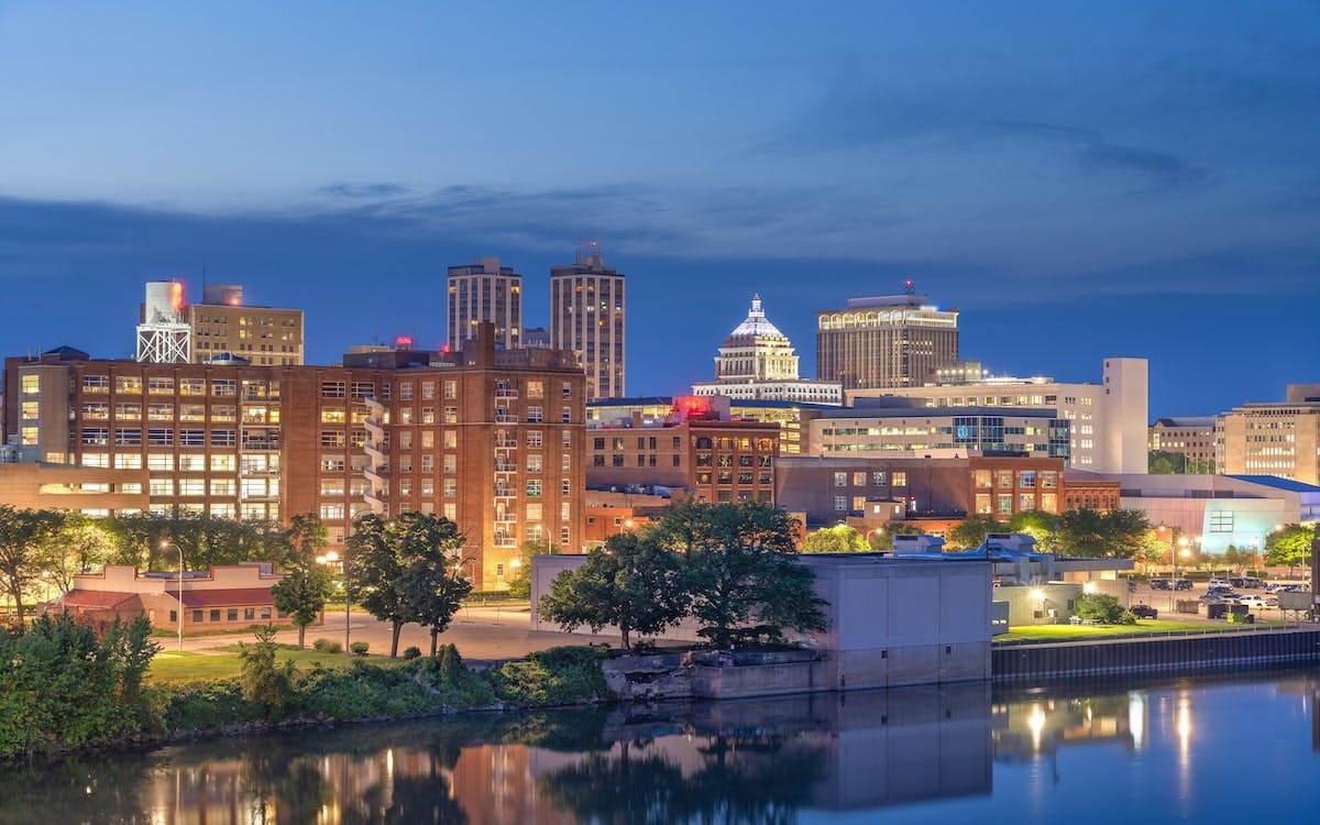 In Peoria, Ill., average monthly mortgage payments are significantly cheaper than monthly rent.