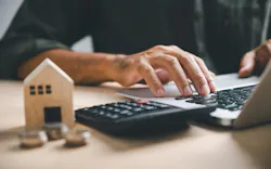 Homeowners are crunching the numbers to figure out when will be the best time to refinance their mortgages. Homeowners are crunching the numbers to figure out when will be the best time to refinance their mortgages.