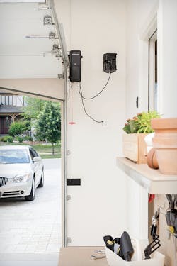 Lift Master8500 Lifestyle jpg Lift Master8500 Lifestyle jpg