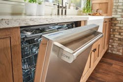 Sub-Zero/Wolf Cove dishwasher Sub-Zero/Wolf Cove dishwasher