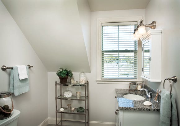 Low-maintenance interior materials help cottage dwellers of Heritage Sands make the most of precious time spent at the beach. Interior design is by MacKenzie & Mae Interiors, in Hyannis, Mass. Low-maintenance interior materials help cottage dwellers of Heritage Sands make the most of precious time spent at the beach. Interior design is by MacKenzie & Mae Interiors, in Hyannis, Mass.