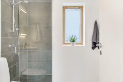 Bathroom of The Biological House by Een til Een Bathroom of The Biological House by Een til Een