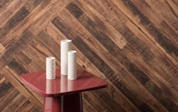 WilsonArt Diagonal Amber Chestnut laminate WilsonArt Diagonal Amber Chestnut laminate