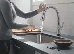 Delta Touch20 Technology hands-free kitchen faucet Delta Touch20 Technology hands-free kitchen faucet