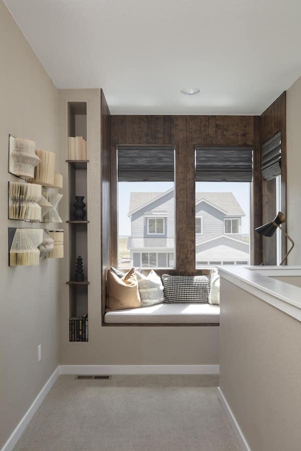 Shea Homes window niche design Shea Homes window niche design