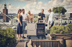 Novita%20 Dometic Mo Bar 550 Lifestyle2 Min Novita%20 Dometic Mo Bar 550 Lifestyle2 Min